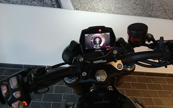Gebrauchtmotorrad Triumph Speed Triple 1200 RS - Bild 10