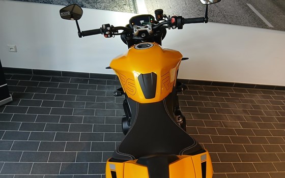 Gebrauchtmotorrad Triumph Street Triple 765 RS - Bild 10