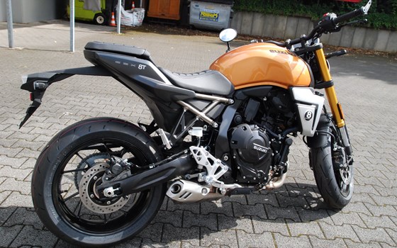 Neufahrzeug Suzuki GSX-8T - Bild 4