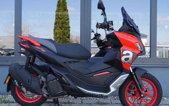 Gebrauchtmotorrad Aprilia SR GT Sport 200 - Bild 1