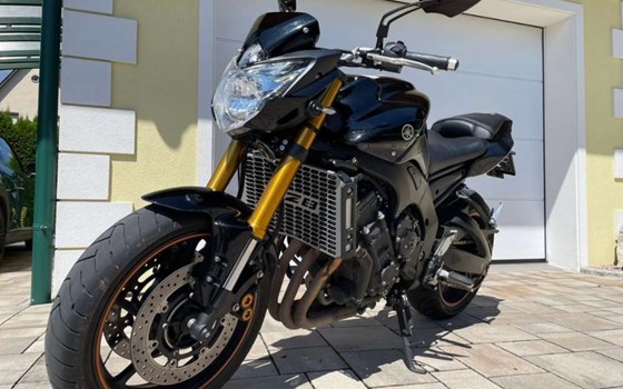 Gebrauchtmotorrad Yamaha FZ-8N - Bild 5 Gebrauchtmotorrad Yamaha FZ-8N - Bild 5