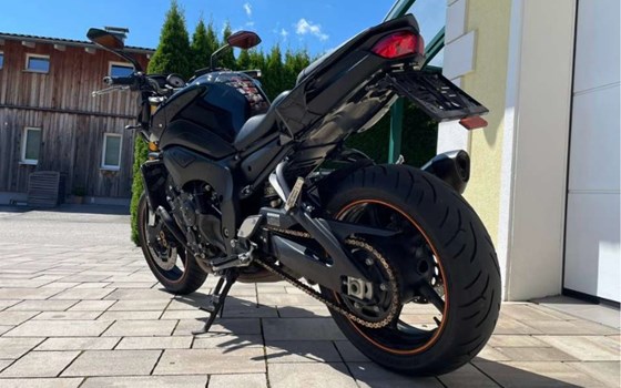 Gebrauchtmotorrad Yamaha FZ-8N - Bild 2 Gebrauchtmotorrad Yamaha FZ-8N - Bild 2