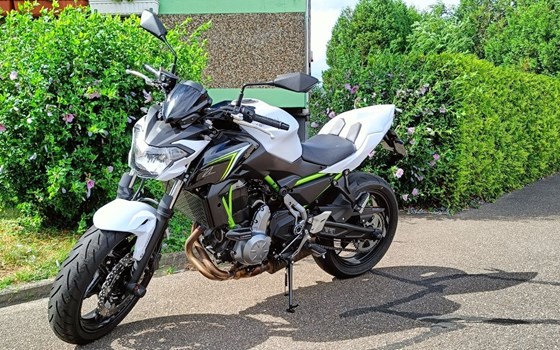 Gebrauchtmotorrad Kawasaki Z650 - Bild 1