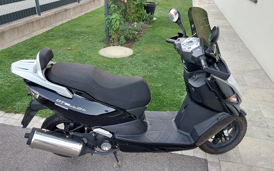 Gebrauchtmotorrad Daelim Otello 125 - Bild 4