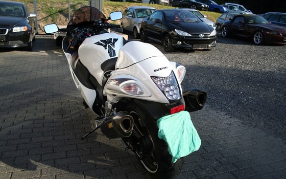 Gebrauchtmotorrad Suzuki GSX 1300 R - Bild 5 Gebrauchtmotorrad Suzuki GSX 1300 R - Bild 5