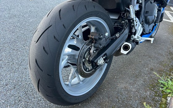 Gebrauchtmotorrad Suzuki GSX-8R - Bild 7