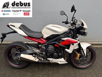 Gebrauchtmotorrad Triumph Street Triple R