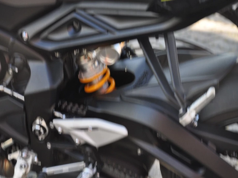 Angebot Triumph Street Triple 765 RS Bild 11: Angebot Triumph Street Triple 765 RS