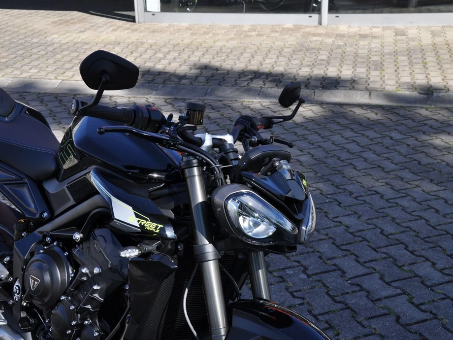 Angebot Triumph Street Triple 765 RS Bild 5: Angebot Triumph Street Triple 765 RS
