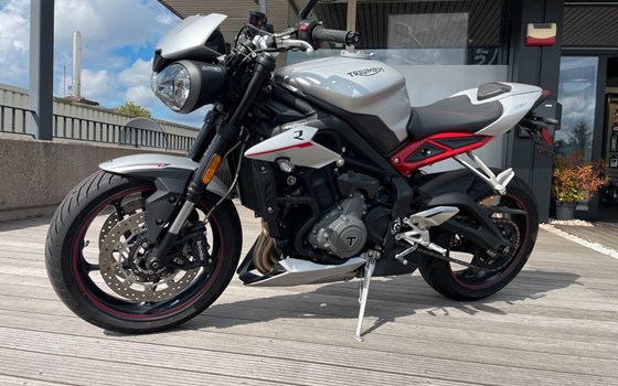 Gebrauchtmotorrad Triumph Street Triple 765 R - Bild 3