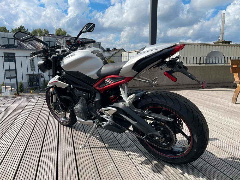 Angebot Triumph Street Triple 765 R Bild 5: Angebot Triumph Street Triple 765 R