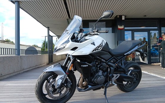 Gebrauchtmotorrad Triumph Tiger Sport 660 - Bild 3