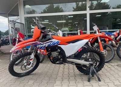 GEBRAUCHTFAHRZEUG KTM 450 SX-F