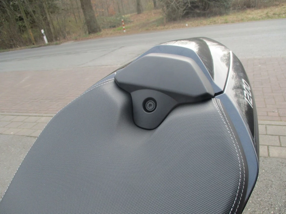 Angebot Triumph Speed Triple 1200 RS Bild 13: Angebot Triumph Speed Triple 1200 RS