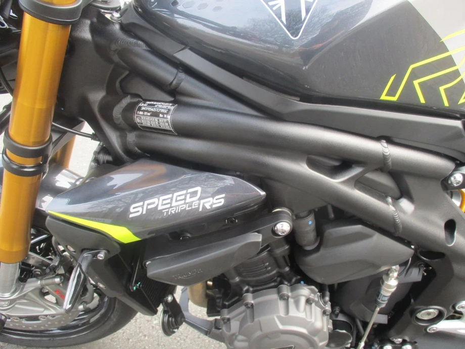 Angebot Triumph Speed Triple 1200 RS Bild 14: Angebot Triumph Speed Triple 1200 RS