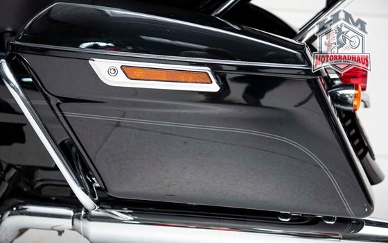 Gebrauchtmotorrad Harley-Davidson Road Glide Ultra - Bild 7