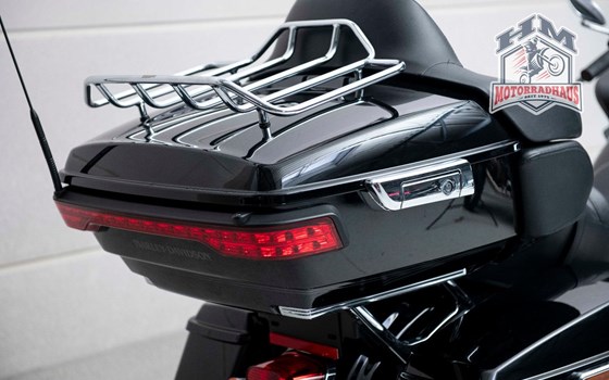 Gebrauchtmotorrad Harley-Davidson Road Glide Ultra - Bild 8