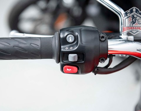 zum Vergrössern bitte anklicken!