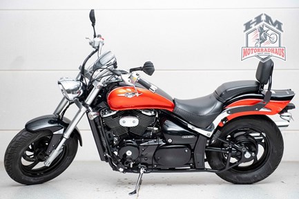 Suzuki Intruder VS 800