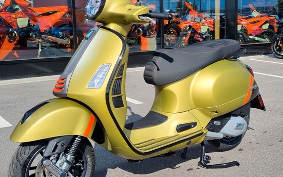 Gebrauchtmotorrad Vespa GTS 125 Super Sport - Bild 2