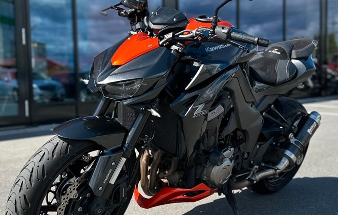 Kawasaki Z1000