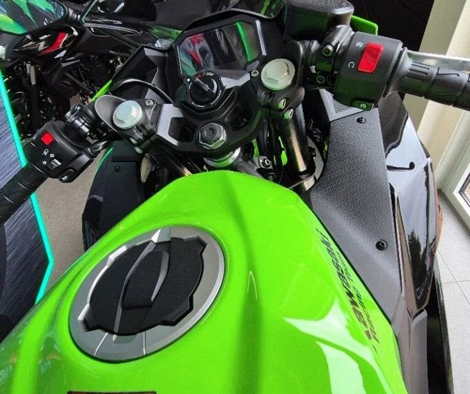 Angebot Kawasaki Ninja 500 SE Bild 6: Angebot Kawasaki Ninja 500 SE