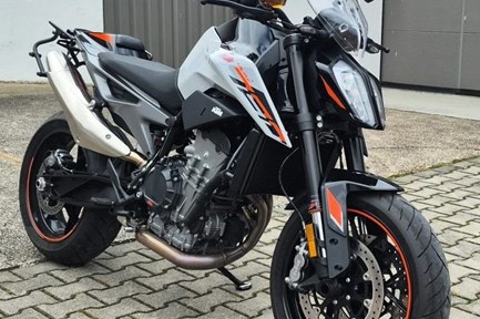 KTM 790 Duke
