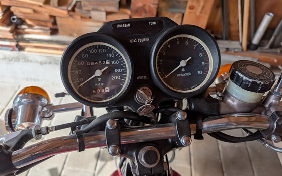 Gebrauchtmotorrad Suzuki GT 550 - Bild 5