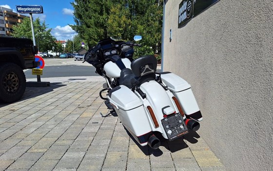 Gebrauchtmotorrad Harley-Davidson Road Glide FLTR - Bild 5