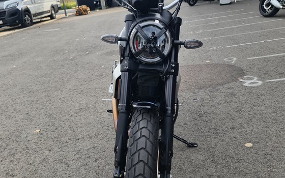 Neufahrzeug Ducati Scrambler Icon - Bild 5 Neufahrzeug Ducati Scrambler Icon - Bild 5