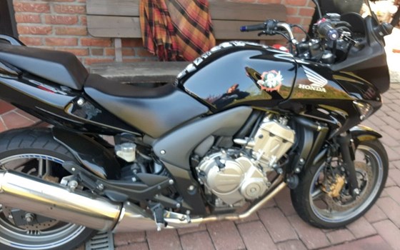 Gebrauchtmotorrad Honda CBF 600 - Bild 1