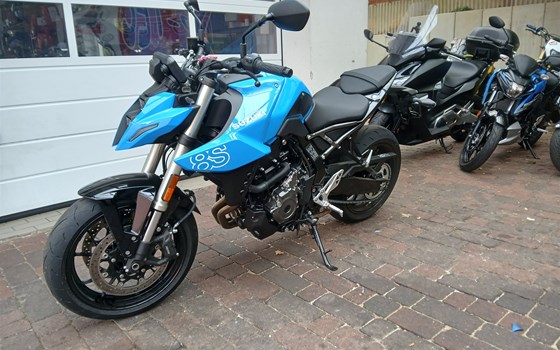 Gebrauchtmotorrad Suzuki GSX-8S - Bild 1