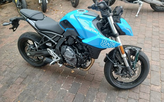 Gebrauchtmotorrad Suzuki GSX-8S - Bild 3