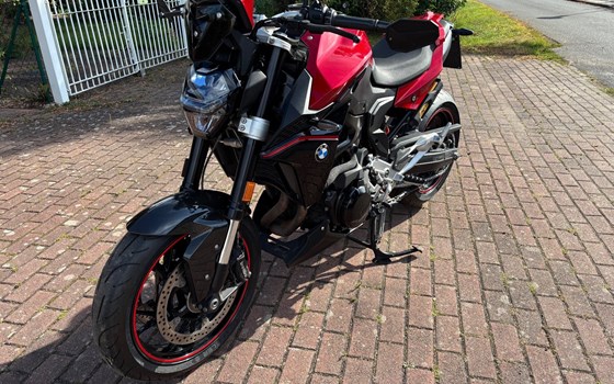 Gebrauchtmotorrad BMW F 900 R - Bild 2