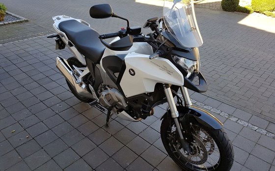 Gebrauchtmotorrad Honda VFR1200X Crosstourer DCT - Bild 9