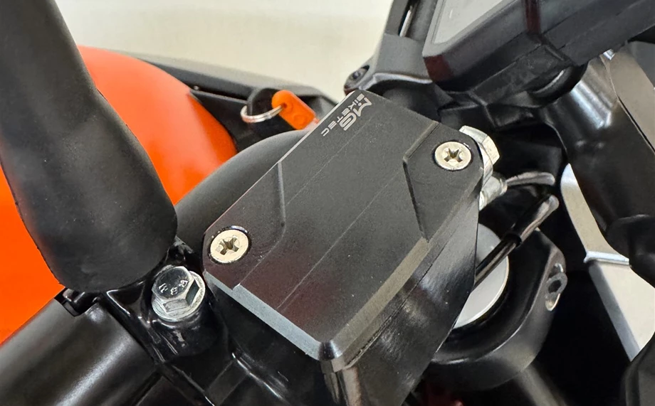 Angebot KTM 125 Duke Bild 9: Angebot KTM 125 Duke