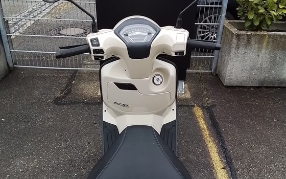 Gebrauchtmotorrad Kymco Like II 125i ABS - Bild 6