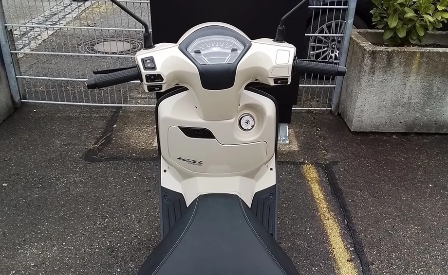 Offer Kymco Like II 125i ABS Bild 6: Offer Kymco Like II 125i ABS