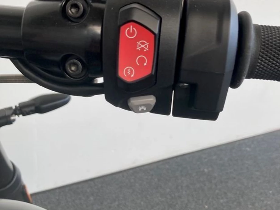 Angebot Triumph Rocket 3 Storm GT Bild 15: Angebot Triumph Rocket 3 Storm GT