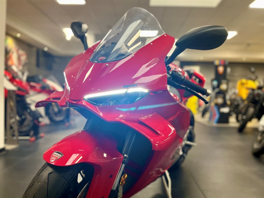 Angebot Ducati Panigale V4 Bild 7: Angebot Ducati Panigale V4