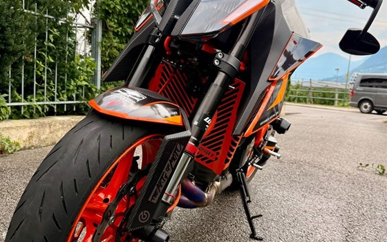 Gebrauchtmotorrad KTM 1290 Super Duke R - Bild 14 Gebrauchtmotorrad KTM 1290 Super Duke R - Bild 14