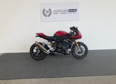 Gebrauchtmotorrad Triumph Speed Triple 1200 RR