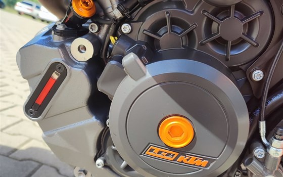 Gebrauchtmotorrad KTM 1290 Super Duke R - Bild 10