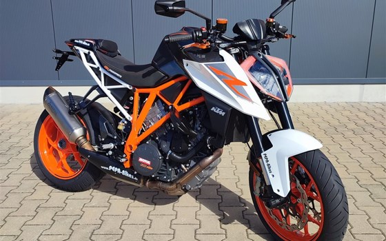 Gebrauchtmotorrad KTM 1290 Super Duke R - Bild 1