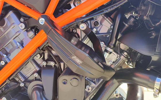 Gebrauchtmotorrad KTM 1290 Super Duke R - Bild 11