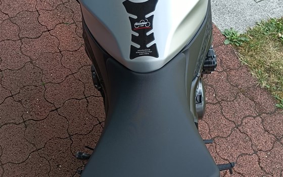 Gebrauchtmotorrad Suzuki GSX-S1000 - Bild 4