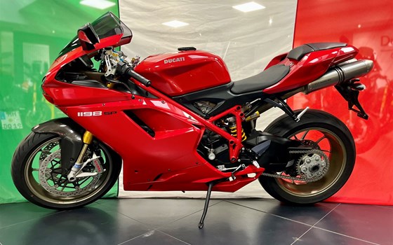 Gebrauchtmotorrad Ducati 1198 SP - Bild 2