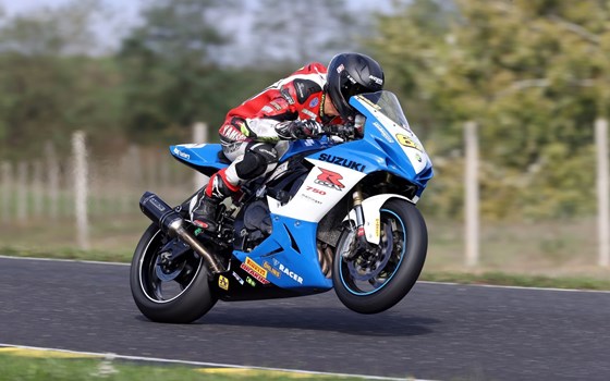 Gebrauchtmotorrad Suzuki GSX-R 750 - Bild 10