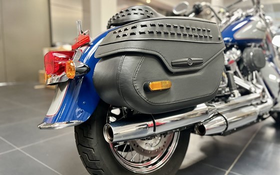 Gebrauchtmotorrad Harley-Davidson Softail Heritage Classic 114 FLHCS - Bild 10