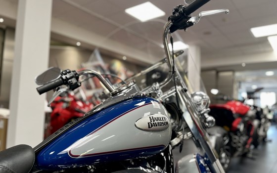 Gebrauchtmotorrad Harley-Davidson Softail Heritage Classic 114 FLHCS - Bild 11